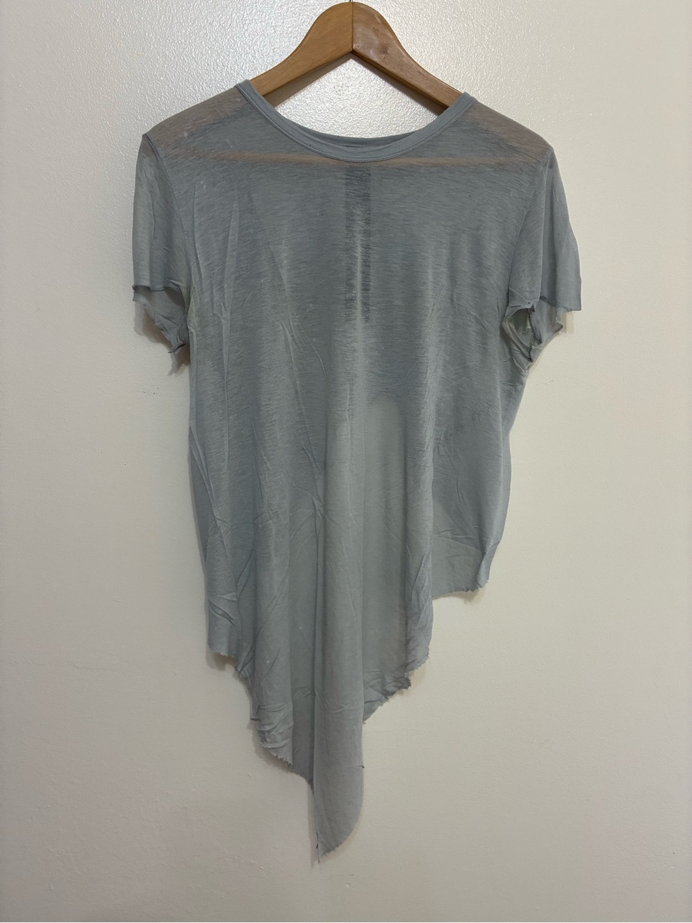 Gareth Pugh Men's Short Sleeve Asymmetric Tee in Light blue